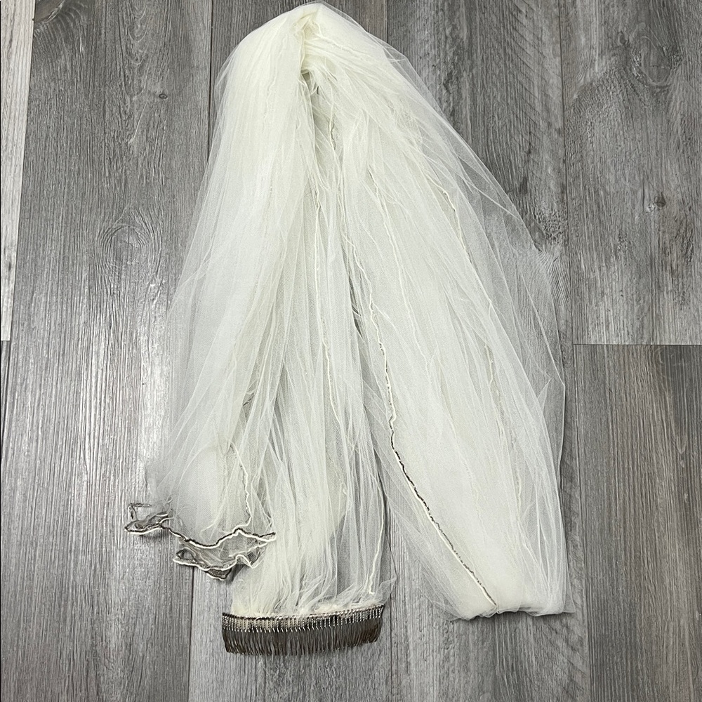 Wedding veil/  97 inches long / beaded edge